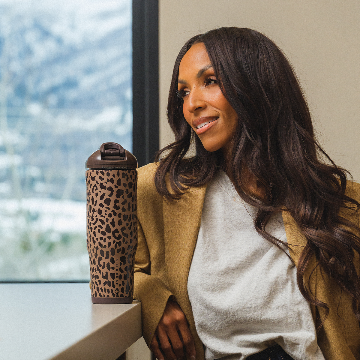 brown-leopard-32oz-946ml-m6 Ease32-BrownLeopard-WPI-8.png