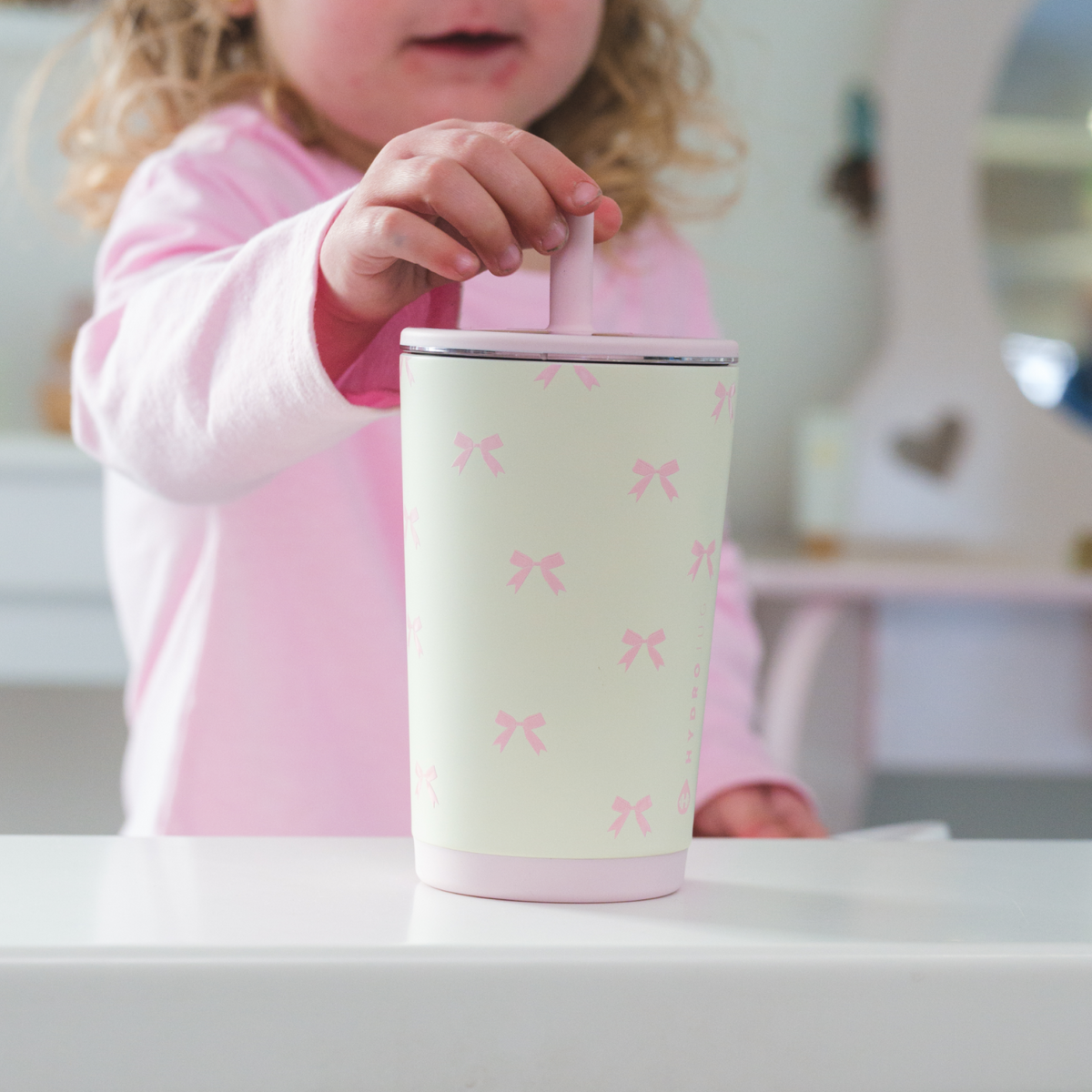 bows-14oz-415ml-n8 EverydayTumbler-Bows-WPI_1.png