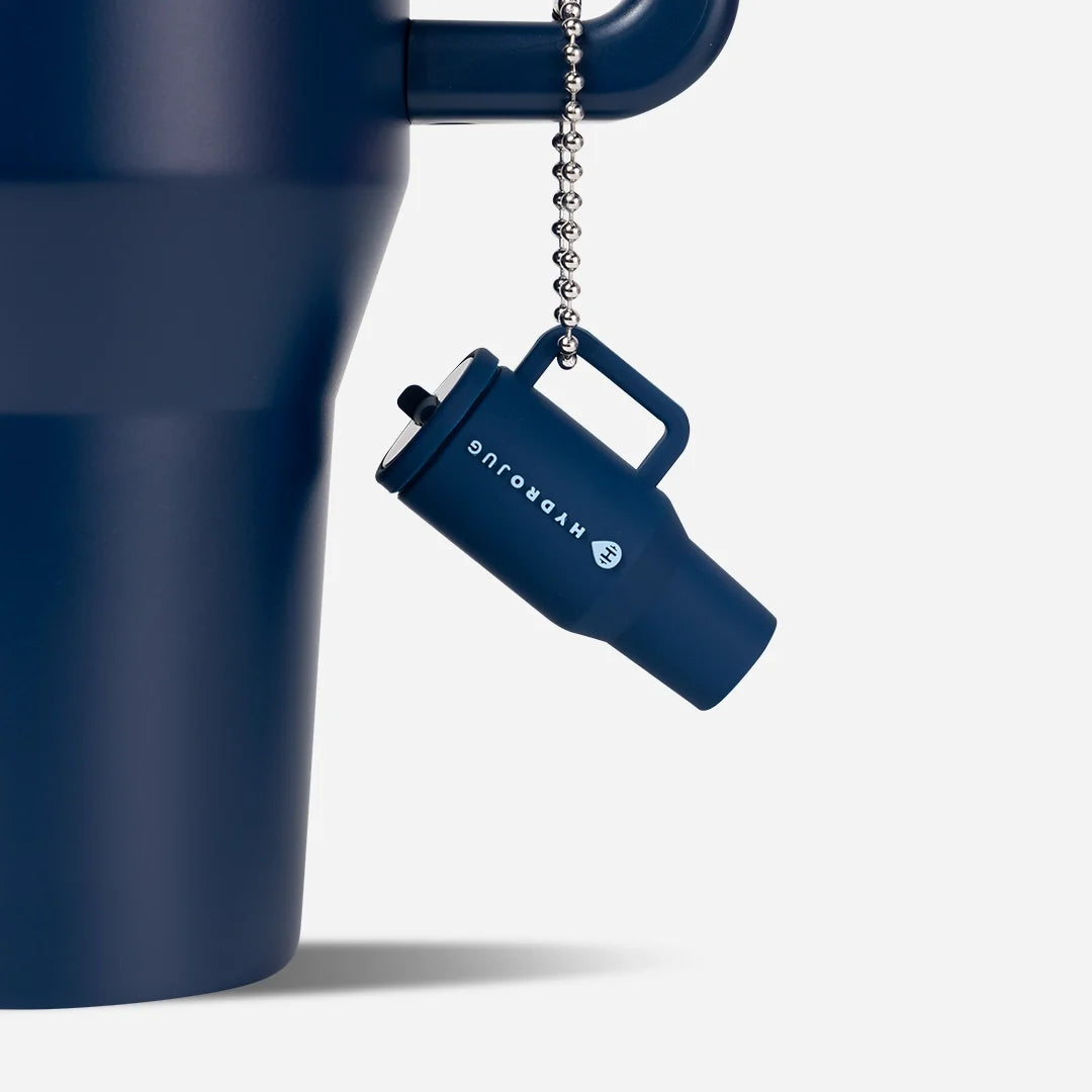 traveler-keychain-m5 Web-TravelerKeychainPhotos-Navy2.webp